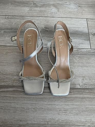 Личные вещи: Женские босоножки ECE (логотип на стельке). - Цвет: серебристый — 1