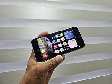 apple iphone se: IPhone SE, Б/у, 64 ГБ, Белый, Защитное стекло, 76 % — 3