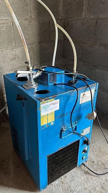 Охладитель-раздатчик для пива/лимонада (пивная охлаждающая станция) -