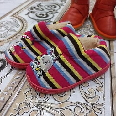 yeezy boost: Детские тапочки качественные, ниже свои цены — 3