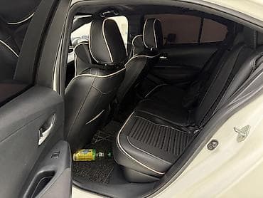 авто элек: Toyota Corolla: 2019 г., 1.8 л, Вариатор, Гибрид, Седан — 8