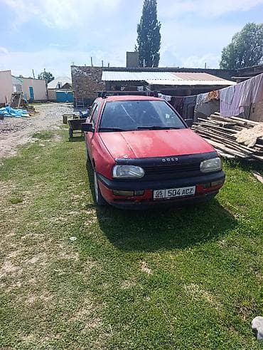 решетка радиатора на венто: Volkswagen Golf: 1993 г., 1.8 л, Механика, Хэтчбэк — 3