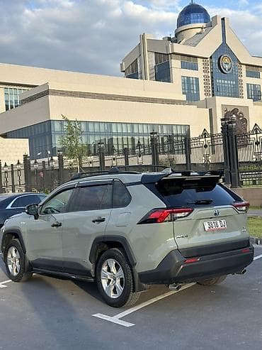 rav4: Toyota RAV4: 2021 г., 2.5 л, Автомат, Гибрид, Кроссовер — 6
