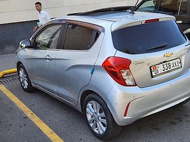 smart plus: Chevrolet Spark: 2017 г., 1 л, Автомат, Бензин, Хэтчбэк — 4