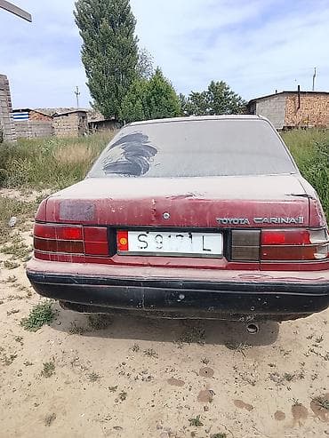 куаре дайхатсу: Toyota Carina: 1988 г., Механика, Бензин, Седан — 1