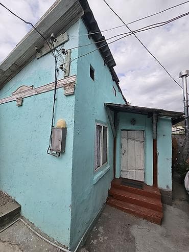 Кыймылсыз мүлк: Сдается 2-х ком. времянка с прихожкой для 2-х человек,, рядом с домом — 2
