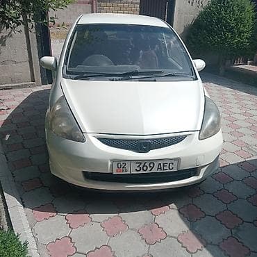 mini ev: Honda Fit: 2001 г., Автомат, Бензин, Хэтчбэк — 2