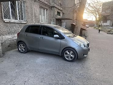 bud yuan up: Toyota Yaris: 2006 г., 1.3 л, Робот, Бензин, Хэтчбэк — 3