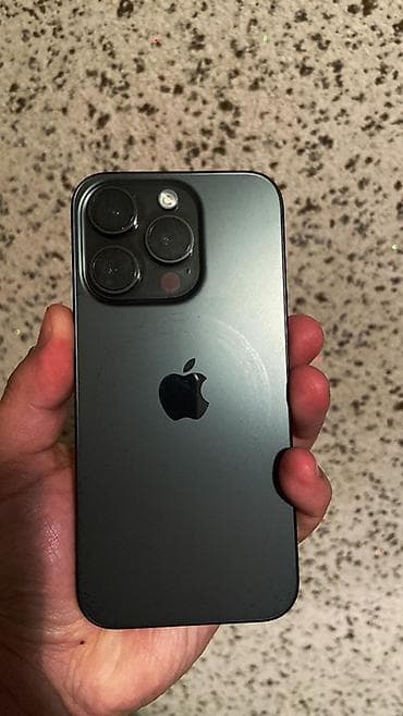 a55 5g: IPhone 15 Pro, Б/у, Черный — 1