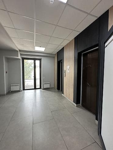 Продажа офисов 1700 м², С ремонтом, С мебелью, Бизнес центр, 1 этаж — 5
