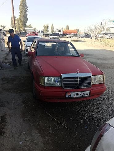 es 200: Mercedes-Benz W124: 1985 г., 2 л, Механика, Бензин, Седан — 2