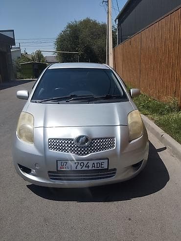 Toyota Vitz: 2005 г., 1 л, Автомат, Бензин, Хэтчбэк