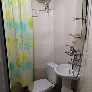 ош квартира суточный: Сдается частный сектор, однокомнатная кварттра. есть все условия. с — 3