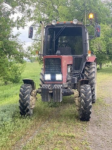 глушител на мтз: Модель: 820 экспортный, Б/у, 2002 г., Трактор с другими агрегатами — 1