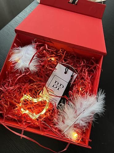 aroy d: В наличии!!!коробка идет с наполнением как на фото. Цена со скидкой — 10