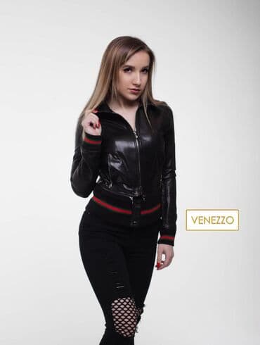 Кожаная куртка бомбер на эластичной резинке