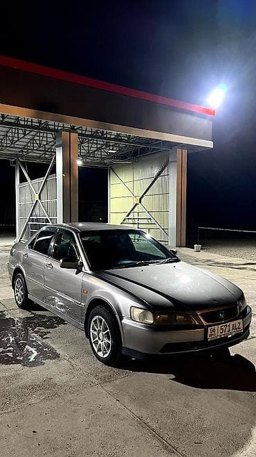 катафот срв: Honda Accord: 2002 г., 1.8 л, Седан — 4