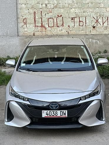 tesla pi: Toyota Prius: 2021 г., 1.8 л, Вариатор, Гибрид, Лифтбек — 6