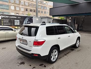 Toyota Highlander: 2012 г., 3.5 л, Автомат, Бензин, Кроссовер — 8