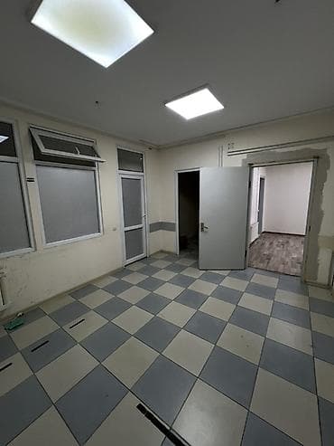 Коммерческое помещение под банк Мед,центр Цена 14,000долларов в месяц