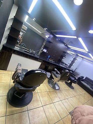 кресло парикмахерские: Барбер-кресла и рабочие места для салона - Комплект из нескольких — 2