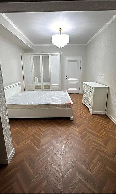 Квартиры: Срочно сдаётся 2-комнатная квартира! 📍 мкр. Кок-Жар 🏢 10/12 этаж 📐 76 — 4