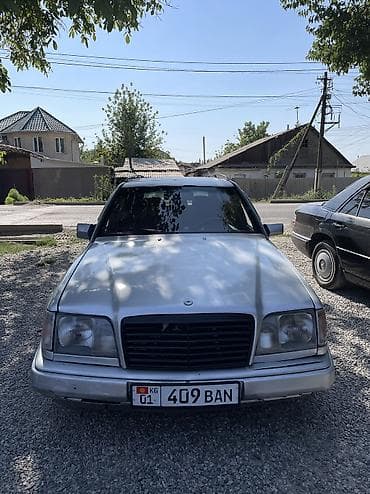 Mercedes-Benz E-Class: 1994 г., 2 л, Механика, Бензин, Универсал