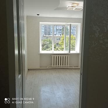 room: Светлая комната с большим окном новым ремонтом Характеристики: - — 3