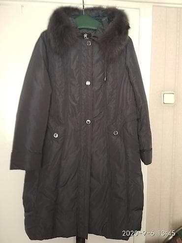 Пальто женское, НОВОЕ. Зимнее,. Легкое, непромокаемое, с капюшоном