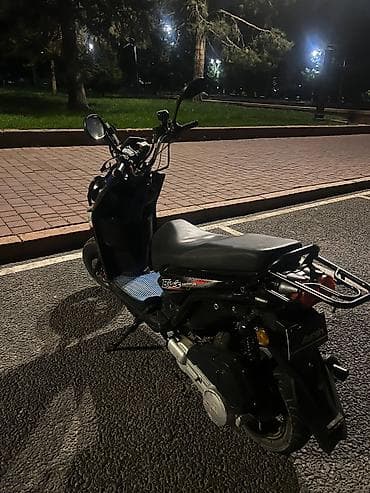 Скутеры: Скутер/мопед класса 50–125 сс в стиле Yamaha BWS (Booster). Компактный — 4