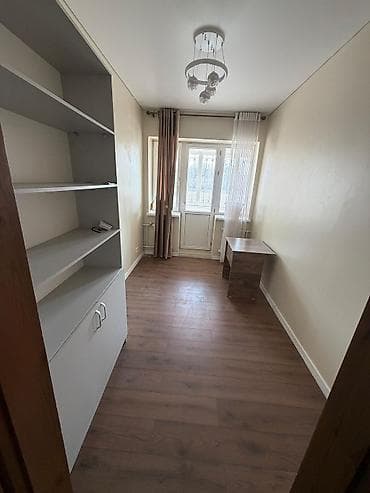 red centr: Сдается здание 300 м2, под офис,Ахунбаева- Бакаева! 3 уровня, 9 — 6