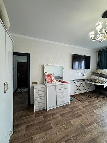 Квартиры: 1 комната, 33 м², Аламедин-1 мкр 105 серия, 9 этаж — 4