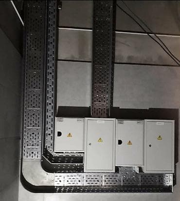 Электрик | Монтаж розеток, Монтаж электрощитов, Прокладка, замена кабеля Больше 6 лет опыта