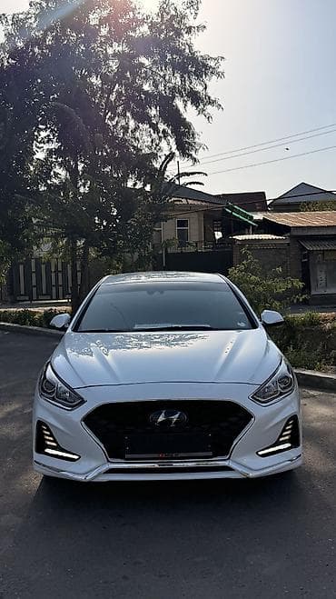 Продажа авто: Hyundai Sonata: 2022 г., 2 л, Автомат, Газ, Седан — 2