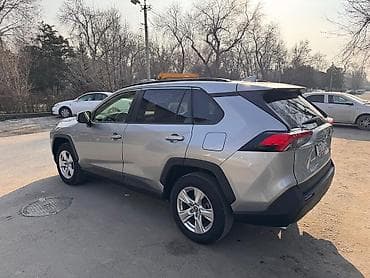 тоета рав4: Toyota RAV4: 2019 г., 2.5 л, Вариатор, Гибрид, Кроссовер — 4