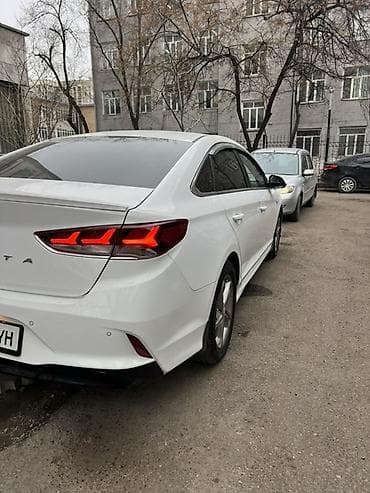 hondai sonata: Hyundai Sonata: 2022 г., 2 л, Автомат, Газ, Седан — 10