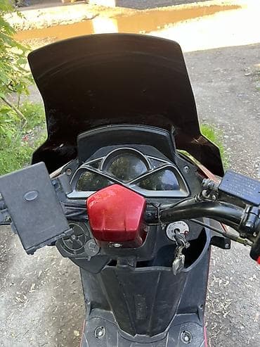 купить скутер 150 в бишкеке: Макси-скутер 150 куб. см, Бензин, Б/у — 10