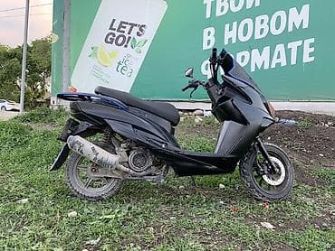 3х колесный: Скутер/максискутер черного цвета с синими акцентами. Основные — 1