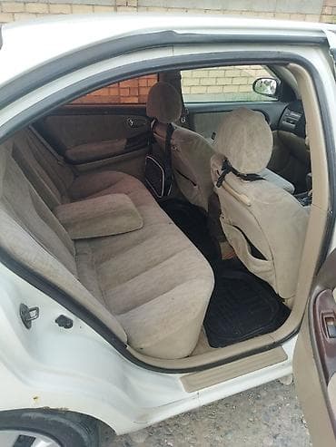 Nissan Cefiro: 2000 г., Автомат, Седан — 3