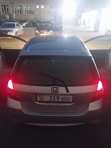 токмок авто машина: Honda Fit: 2003 г., 1.3 л, Вариатор, Бензин, Хетчбек — 8