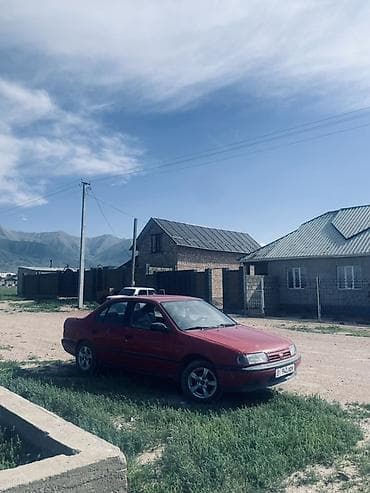 лабо газ: Nissan Primera: 1993 г., Механика, Бензин, Седан — 2