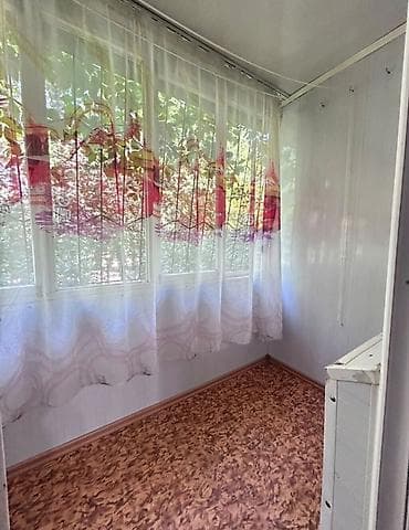 76: 2 комнаты, 44 м², Дордой Плаза ТРЦ 104 серия, 1 этаж, Косметический ремонт — 4