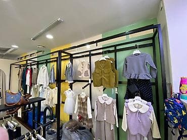 стеляж: 2 полки для одежды в отличном состоянии ✨ Размеры: высота 2300, длина — 2