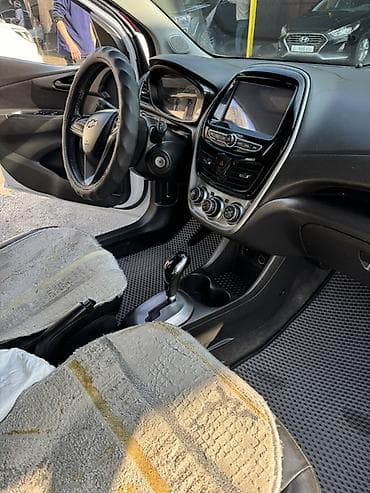 ae 86: Chevrolet Spark: 2016 г., 0.1 л, Автомат, Бензин, Седан — 3