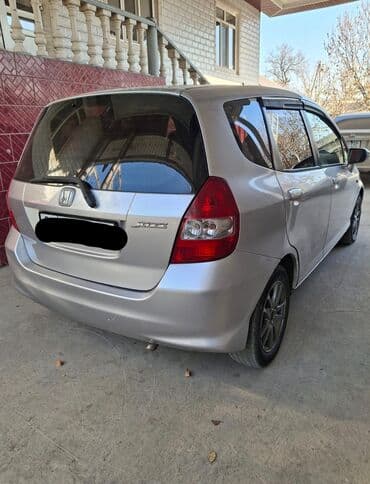 продаю голлф 2: Honda Jazz: 2006 г., 1.3 л, Автомат, Бензиновая — 6