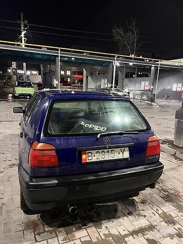 купить вента: Volkswagen Golf: 1995 г., Механика, Бензин, Хэтчбэк — 3