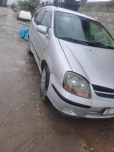 Продажа авто: Nissan Almera Tino: 2001 г., 1.8 л, Ручные, Бензин, Хэтчбэк — 4