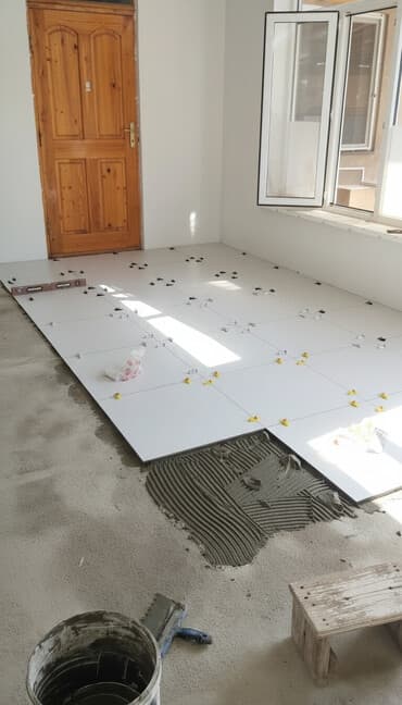 купить столешницу для кухни: Плиточные работы под ключ - Профессиональная укладка керамогранита и — 2