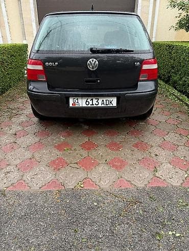 Volkswagen Golf: 2004 г., 1.6 л, Бензин, Хэтчбэк — 2