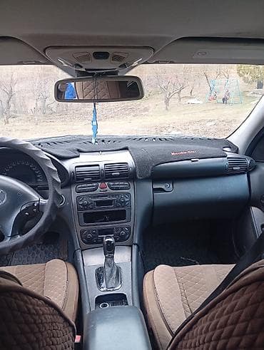 авто б: Mercedes-Benz C-Class: 2000 г., Седан — 5